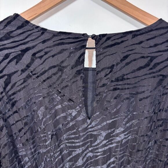ARIAT WOMEN'S SHADOW DRESS Size Small Black - Picture 11 of 14
